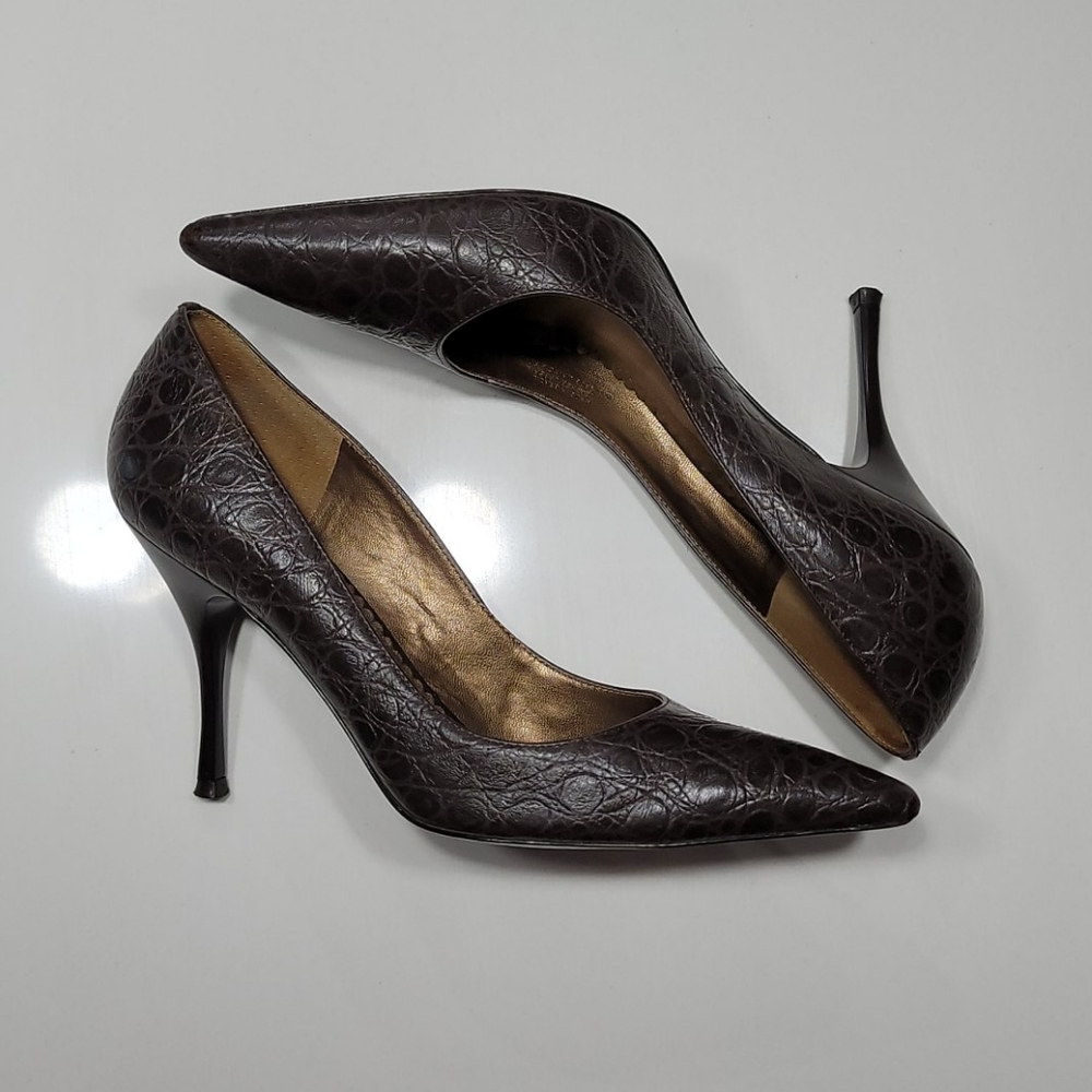 Brown Embossed Leather Heels , Size 9